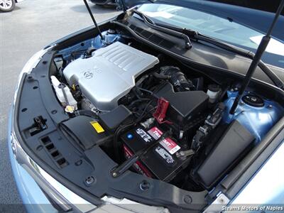 2012 Toyota Camry SE V6 - Photo 8 - Naples, FL 34104