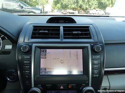 2012 Toyota Camry SE V6 - Photo 28 - Naples, FL 34104