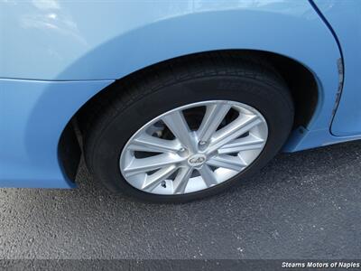 2012 Toyota Camry SE V6 - Photo 17 - Naples, FL 34104