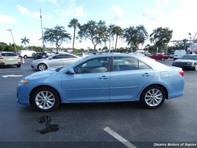 2012 Toyota Camry SE V6 - Photo 10 - Naples, FL 34104