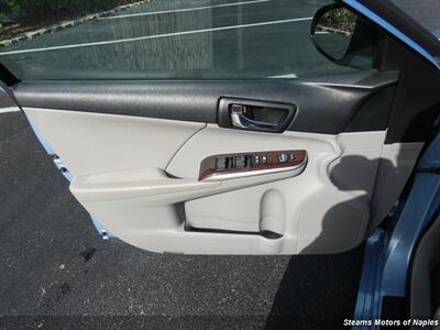 2012 Toyota Camry SE V6 - Photo 42 - Naples, FL 34104
