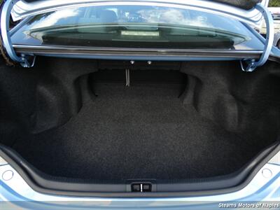 2012 Toyota Camry SE V6 - Photo 15 - Naples, FL 34104
