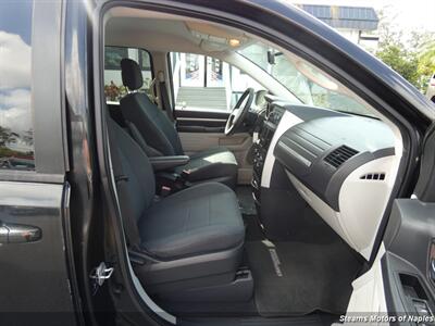 2010 Dodge Grand Caravan SE   - Photo 45 - Naples, FL 34104