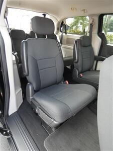 2010 Dodge Grand Caravan SE   - Photo 47 - Naples, FL 34104