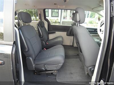 2010 Dodge Grand Caravan SE   - Photo 48 - Naples, FL 34104