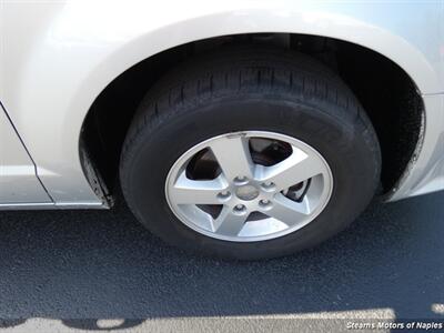 2011 Dodge Grand Caravan Mainstreet - Photo 17 - Naples, FL 34104