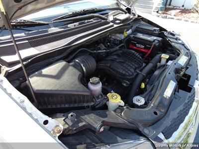 2011 Dodge Grand Caravan Mainstreet - Photo 7 - Naples, FL 34104