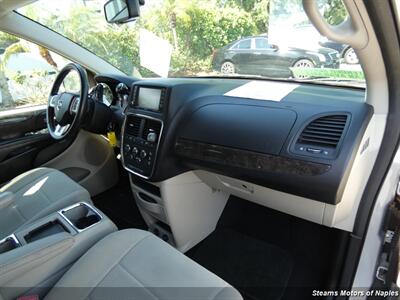 2011 Dodge Grand Caravan Mainstreet - Photo 44 - Naples, FL 34104