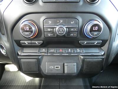 2020 Chevrolet Silverado 1500 RST   - Photo 27 - Naples, FL 34104