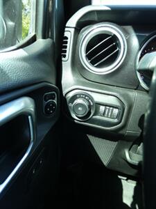 2020 Jeep Wrangler High Altitude - Photo 22 - Naples, FL 34104