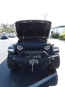 2020 Jeep Wrangler High Altitude - Photo 5 - Naples, FL 34104