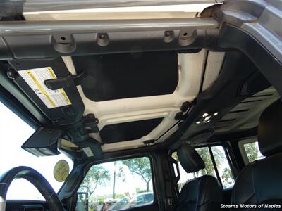 2020 Jeep Wrangler High Altitude - Photo 37 - Naples, FL 34104