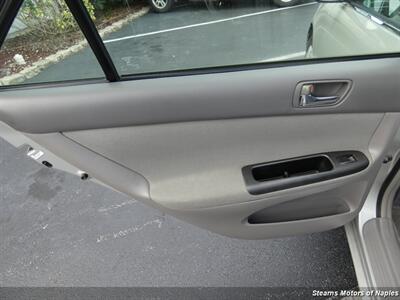 2006 Toyota Camry LE - Photo 43 - Naples, FL 34104