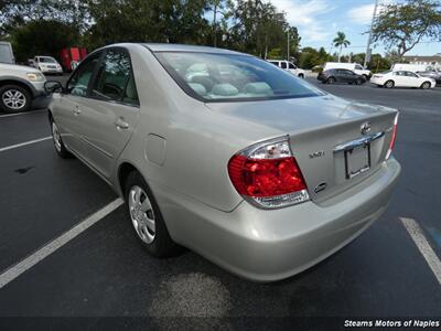 2006 Toyota Camry LE - Photo 9 - Naples, FL 34104