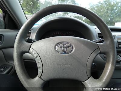 2006 Toyota Camry LE - Photo 25 - Naples, FL 34104