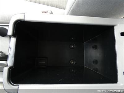 2006 Toyota Camry LE - Photo 33 - Naples, FL 34104