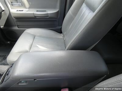 2005 Dodge Dakota Laramie   - Photo 32 - Naples, FL 34104