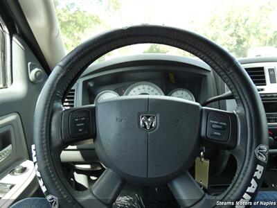 2005 Dodge Dakota Laramie   - Photo 25 - Naples, FL 34104