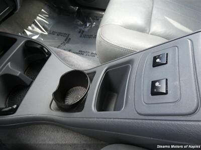 2005 Dodge Dakota Laramie   - Photo 31 - Naples, FL 34104