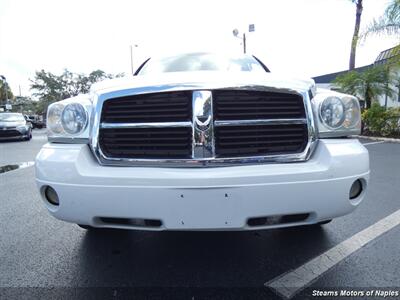 2005 Dodge Dakota Laramie   - Photo 4 - Naples, FL 34104