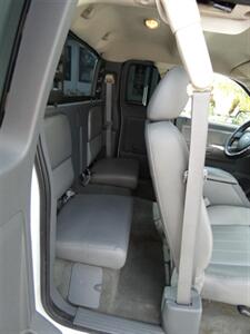 2005 Dodge Dakota Laramie   - Photo 48 - Naples, FL 34104