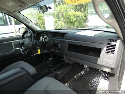 2008 Dodge Dakota ST - Photo 39 - Naples, FL 34104