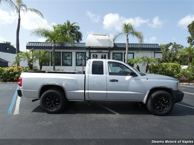 2008 Dodge Dakota ST - Photo 2 - Naples, FL 34104