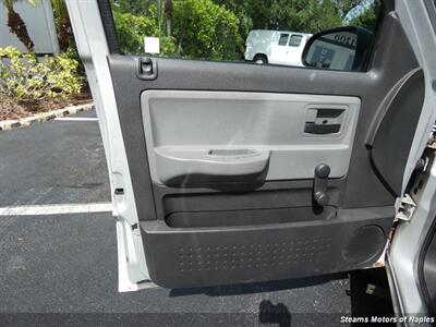 2008 Dodge Dakota ST - Photo 36 - Naples, FL 34104