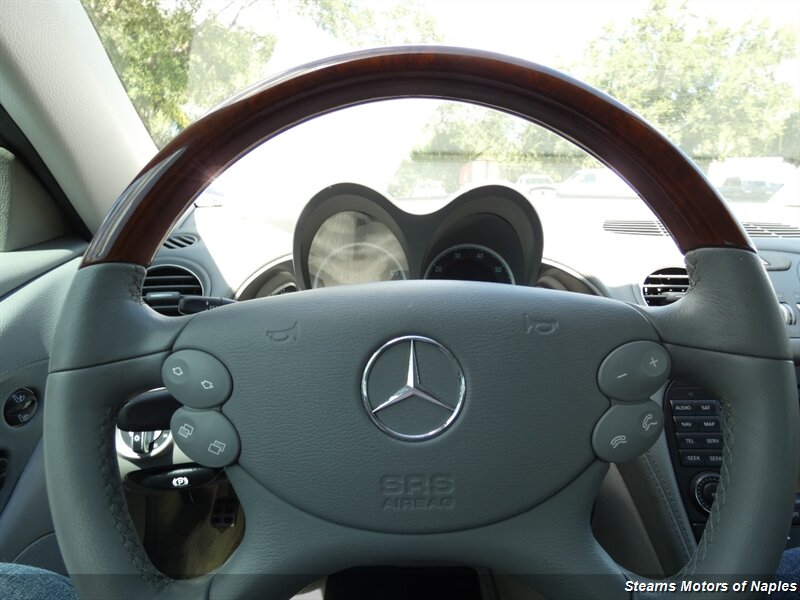 2005 Mercedes Benz SL 500 photo 15