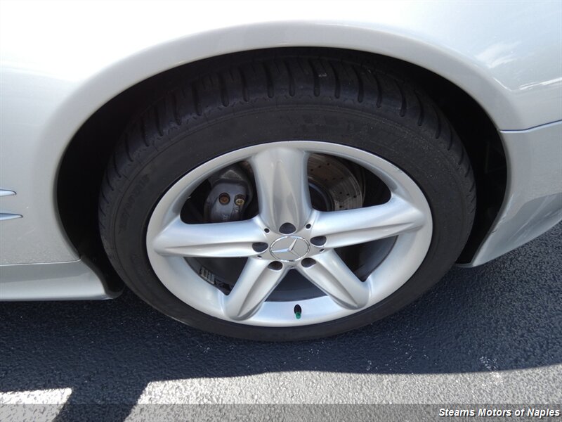 2005 Mercedes Benz SL 500 photo 11