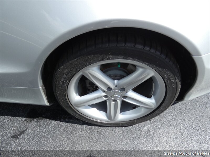 2005 Mercedes Benz SL 500 photo 13