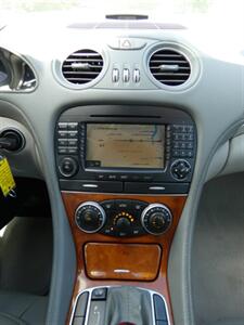 2005 Mercedes-Benz SL 500   - Photo 30 - Naples, FL 34104