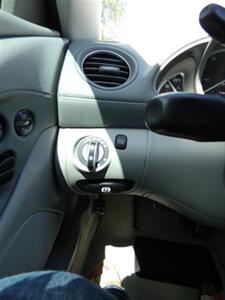 2005 Mercedes-Benz SL 500   - Photo 22 - Naples, FL 34104