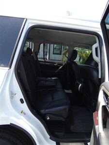 2017 Lexus GX 460 - Photo 55 - Naples, FL 34104