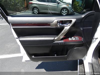 2017 Lexus GX 460 - Photo 42 - Naples, FL 34104