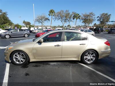 2012 Hyundai Genesis 3.8   - Photo 10 - Naples, FL 34104