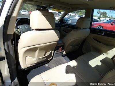 2012 Hyundai Genesis 3.8   - Photo 41 - Naples, FL 34104