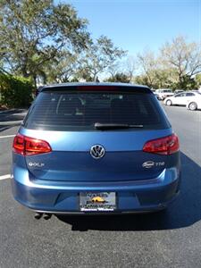 2015 Volkswagen Golf TDI SE   - Photo 12 - Naples, FL 34104