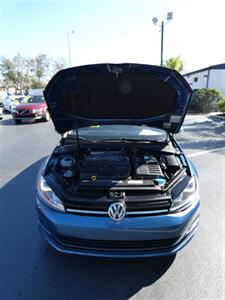 2015 Volkswagen Golf TDI SE   - Photo 6 - Naples, FL 34104