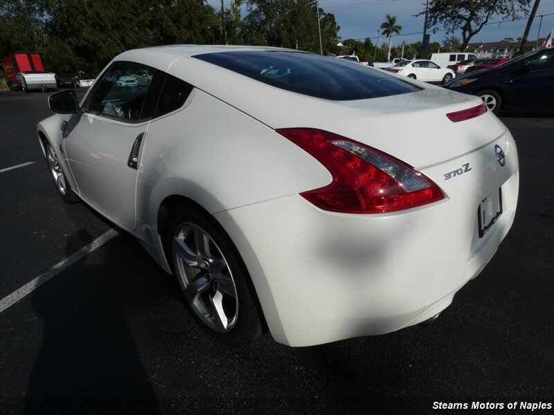 2010 Nissan 370Z Base photo 6
