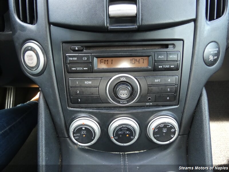 2010 Nissan 370Z Base photo 22