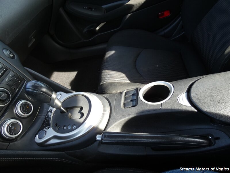 2010 Nissan 370Z Base photo 23