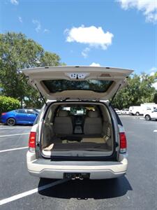 2005 Lincoln Aviator Luxury   - Photo 14 - Naples, FL 34104