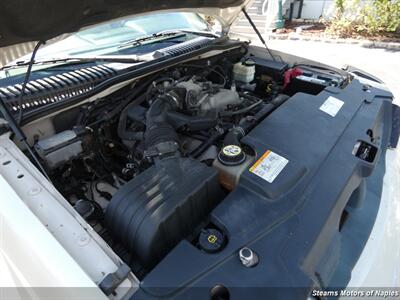 2005 Lincoln Aviator Luxury   - Photo 7 - Naples, FL 34104