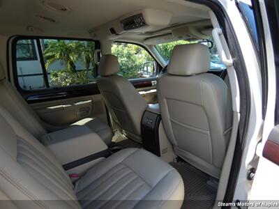 2005 Lincoln Aviator Luxury   - Photo 56 - Naples, FL 34104