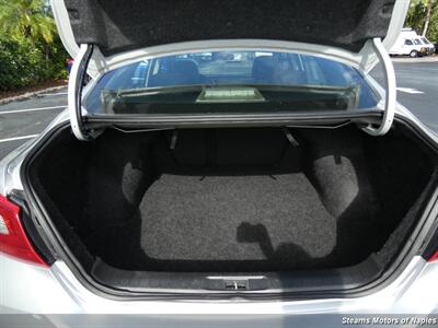 2018 Nissan Altima 2.5 SL   - Photo 15 - Naples, FL 34104