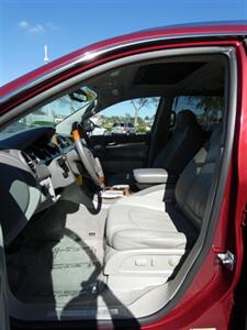 2008 Buick Enclave CXL   - Photo 41 - Naples, FL 34104