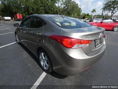 2013 Hyundai Elantra GLS - Photo 9 - Naples, FL 34104