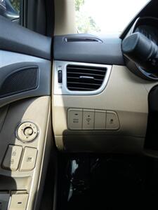 2013 Hyundai Elantra GLS - Photo 23 - Naples, FL 34104