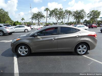 2013 Hyundai Elantra GLS - Photo 10 - Naples, FL 34104